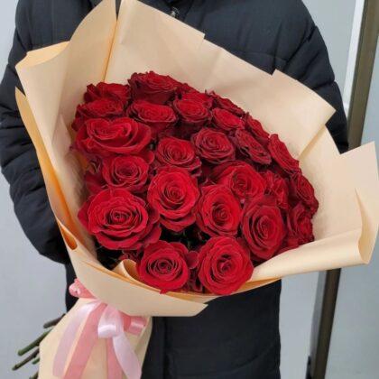 Buchet „Roșu de Dor”