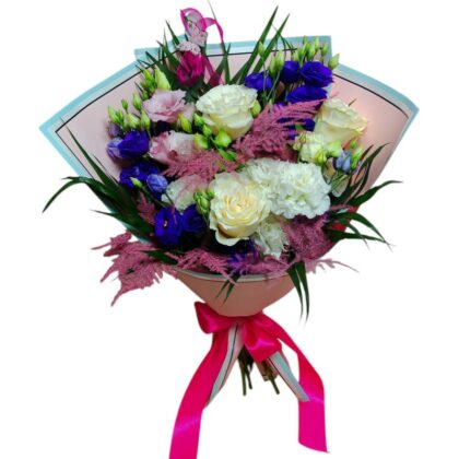 Buchet cu lisianthus alb și mov