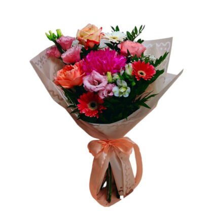 Buchet Elegant cu Flori Mixte
