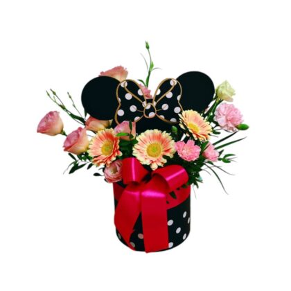 Cutie Minnie cu aranjament floral